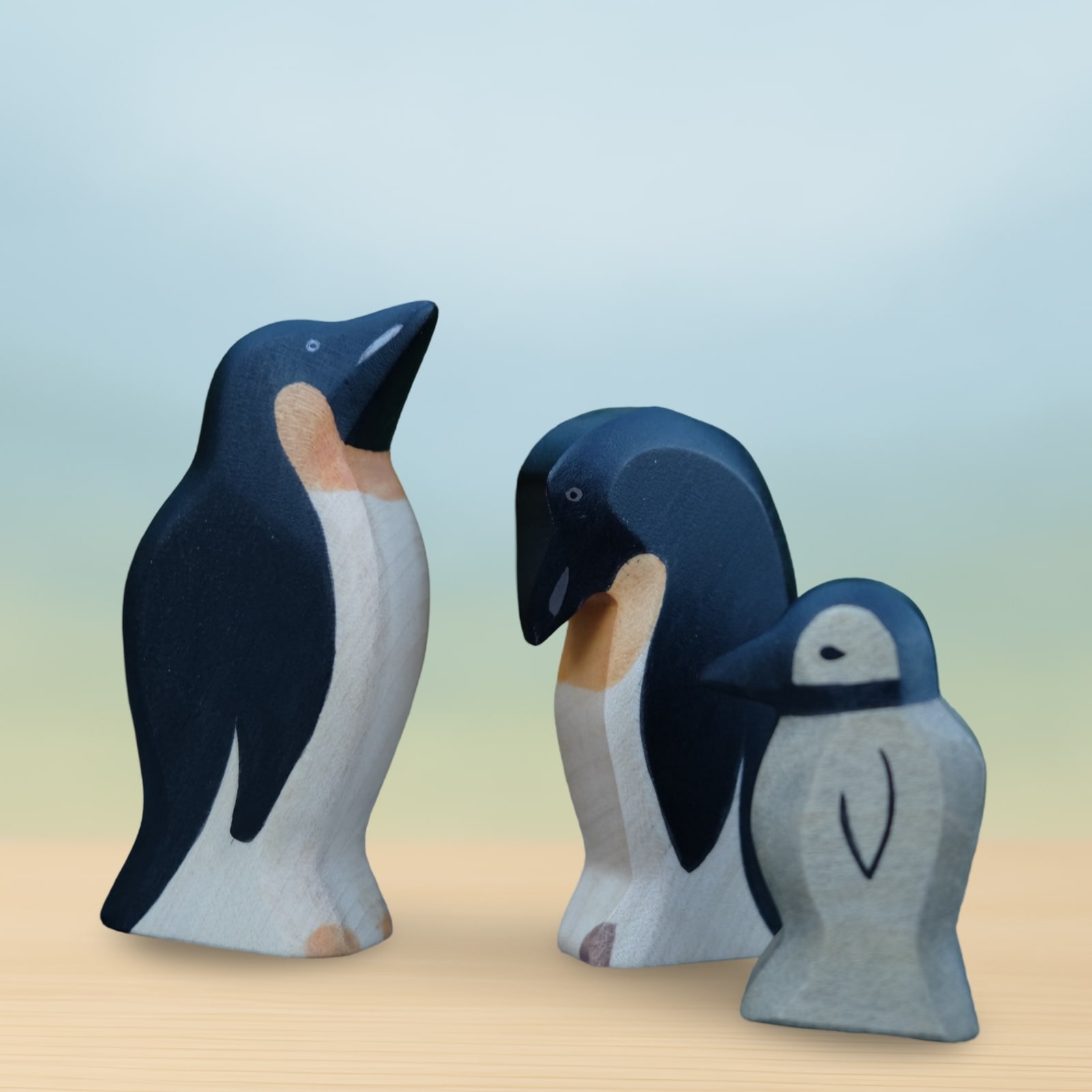 HolzWald Pinguin Kopf tief